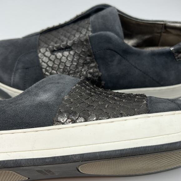 Johnston & Murphy Women's Pewter Gray Slip-On Sneakers Size 9 - Picture 14 of 15